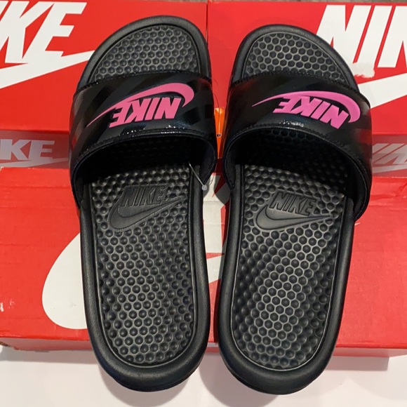 New Authentic Nike signature slide sandals sz 9 woman’s - Picture 5 of 11